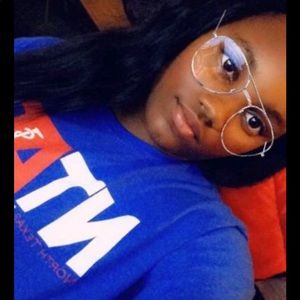 Meet your Posher, Nisa